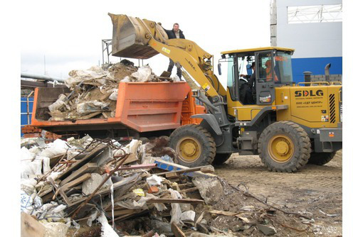Вывоз строительного мусора, земли, мебели, хлама и т.д. - Вывоз мусора в Феодосии