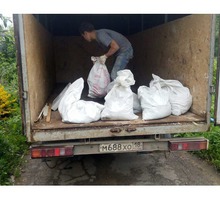 Вывоз мусора, уборка чердкав подвалов,  мебель ветошь,строительный бытовой хлам - Грузовые перевозки в Севастополе