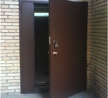 Монтаж межкомнатных и входных дверей - Ремонт, установка окон и дверей в Симферополе