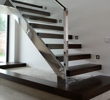 Изготовление лестниц на металлокаркасе, ворот, навесов - Лестницы в Евпатории