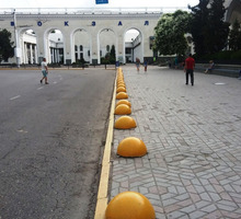 Полусферы и парковочные столбики из бетона от производителя + ещё более 2000 разных изделий - Кирпичи, камни, блоки в Крыму