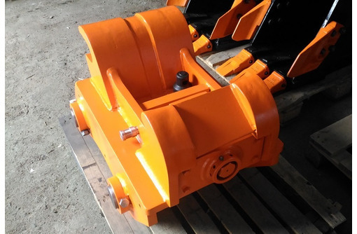 Быстросъём квик-каплер Doosan 300LC 340LC Hyundai 320LC R330LC Komatsu PC300 - Другие запчасти в Севастополе