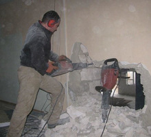 Демонтаж квартир, вывоз мусора - Строительные работы в Севастополе