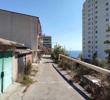 Продам в Гурзуфе участок 25 соток +3 гаража.ИЖС - Участки в Гурзуфе