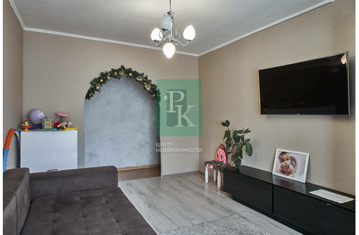 Продажа 2-к квартиры 43.3м² 1/2 этаж - Квартиры в Севастополе