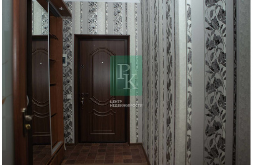 Продаю 1-к квартиру 45.6м² 1/10 этаж - Квартиры в Севастополе