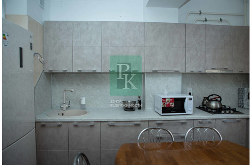 Продам 1-к квартиру 45.6м² 1/10 этаж - Квартиры в Севастополе