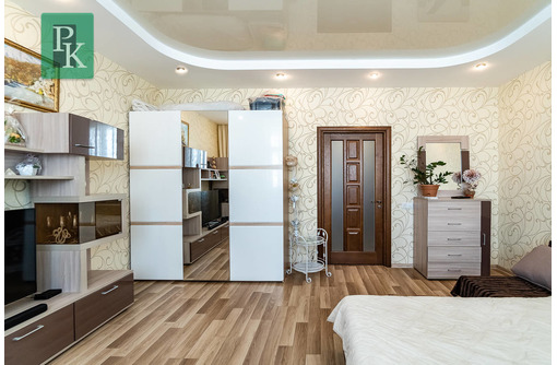 Продам 1-к квартиру 50.4м² 3/5 этаж - Квартиры в Севастополе