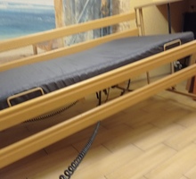 Продам электрическую инвалидную кровать - Медтехника в Севастополе