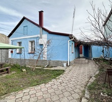 Отдельный дом и земельный участок, по ул. Бархатовой - Дома в Симферополе