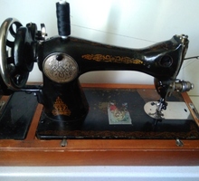 Продам швейную машинку  СССР - Швейное оборудование в Севастополе