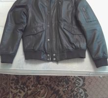 Кожаная куртка GEOX Абсолютный оригинал - Мужская одежда в Евпатории
