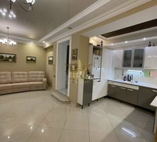 Продажа дома 210м² на участке 2 сотки - Дома в Симферополе