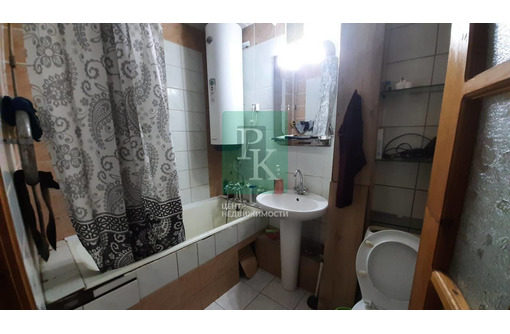 Продаю 3-к квартиру 67.7м² 1/5 этаж - Квартиры в Севастополе
