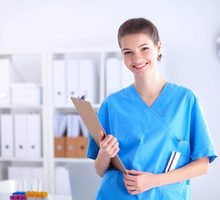 Требуется младший администратор и медсестра меди. центра, медсестра в стоматологический кабинет - Медицина, фармацевтика в Крыму