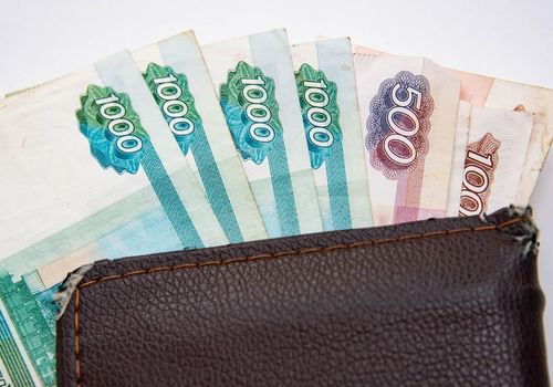 Крымчане отдали мошенникам 1,4 млн рублей за сахар-песок и 800 тысяч рублей за квадрокоптеры