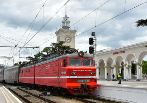 Возобновлена предварительная продажа билетов на поезда из Москвы в Крым и обратно