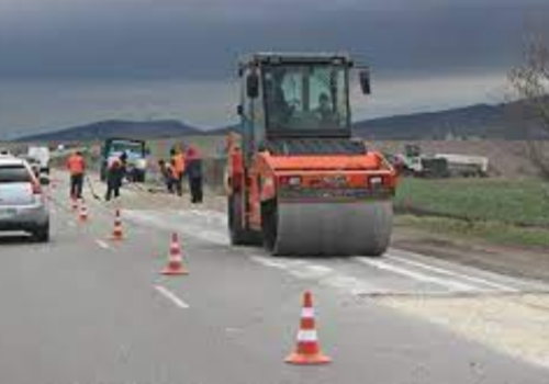 Коммунальщики vs дорожники: что происходит с ремонтом дорог в Крыму